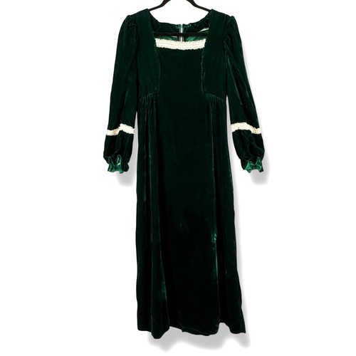Vintage Green Velvet Lace Trim Renaissance Maxi Dress Long Sleeve Sz Small