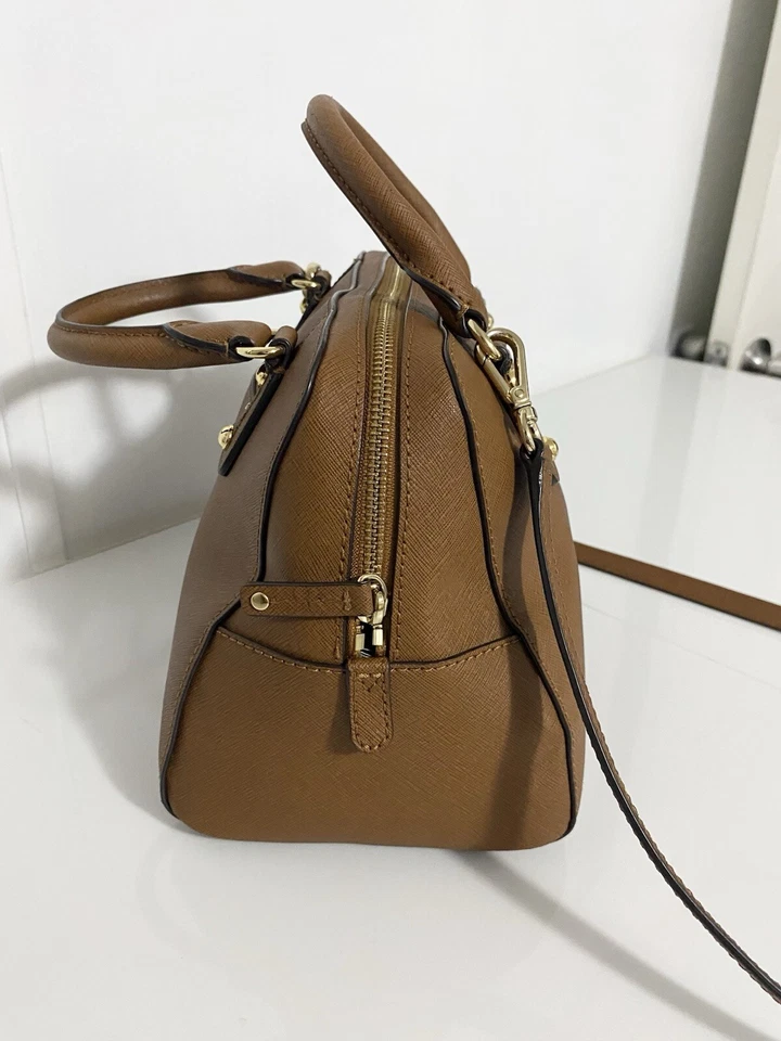 MICHAEL KORS Sandrine Saffiano Satchel Purse Tan Zipper Crossbody Hand Bag - Image 4 of 4