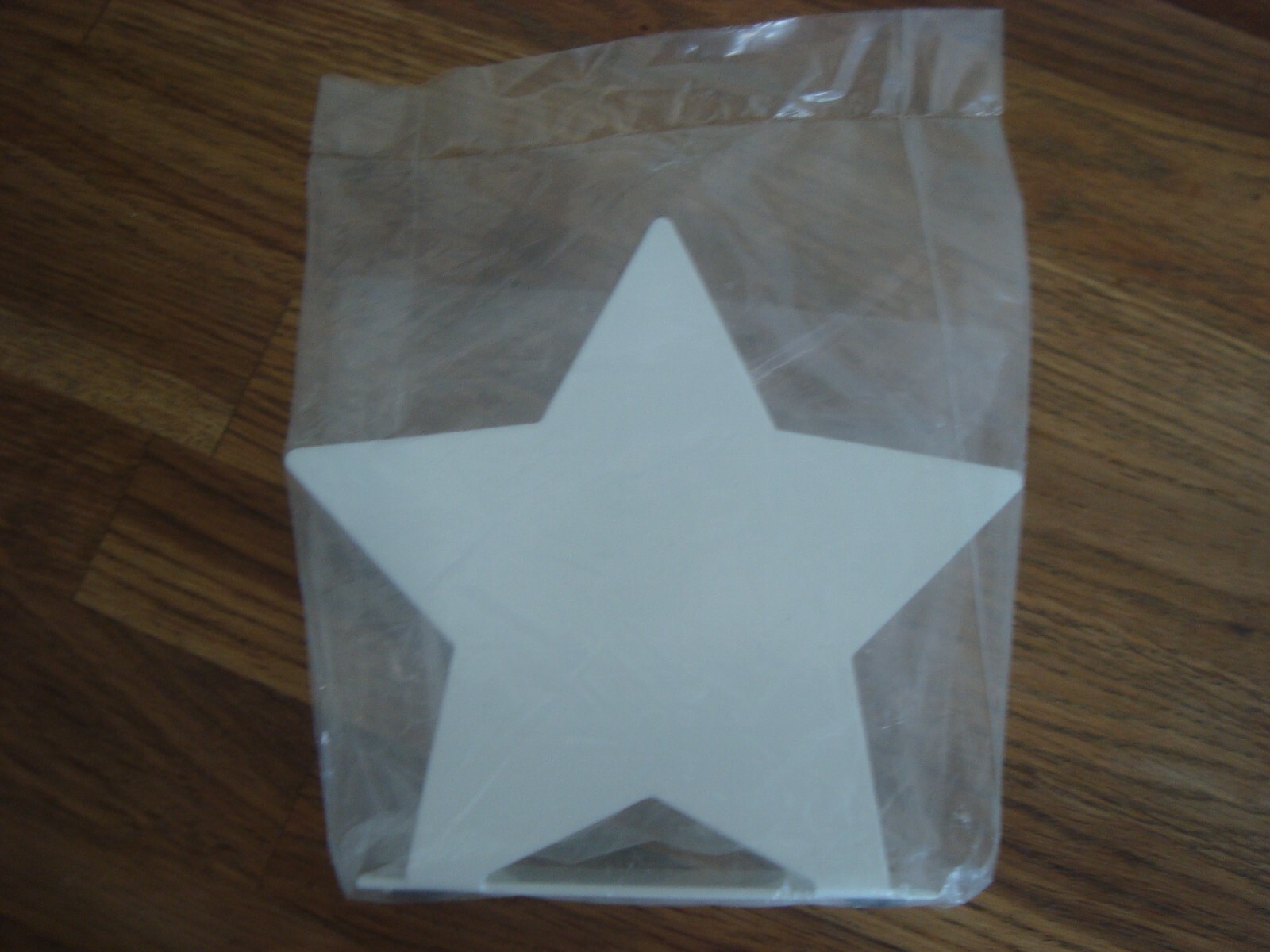 IKEA Napkins Holders Ikea Napkin Holder Gold White Star Red Heart Black
