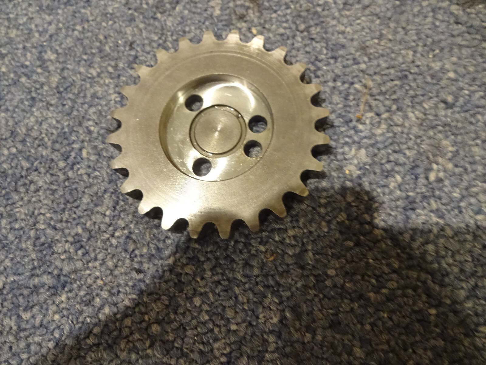 Maserati 4200, Quattroporte- Toothed Wheel For Pump Control - P/N  189564