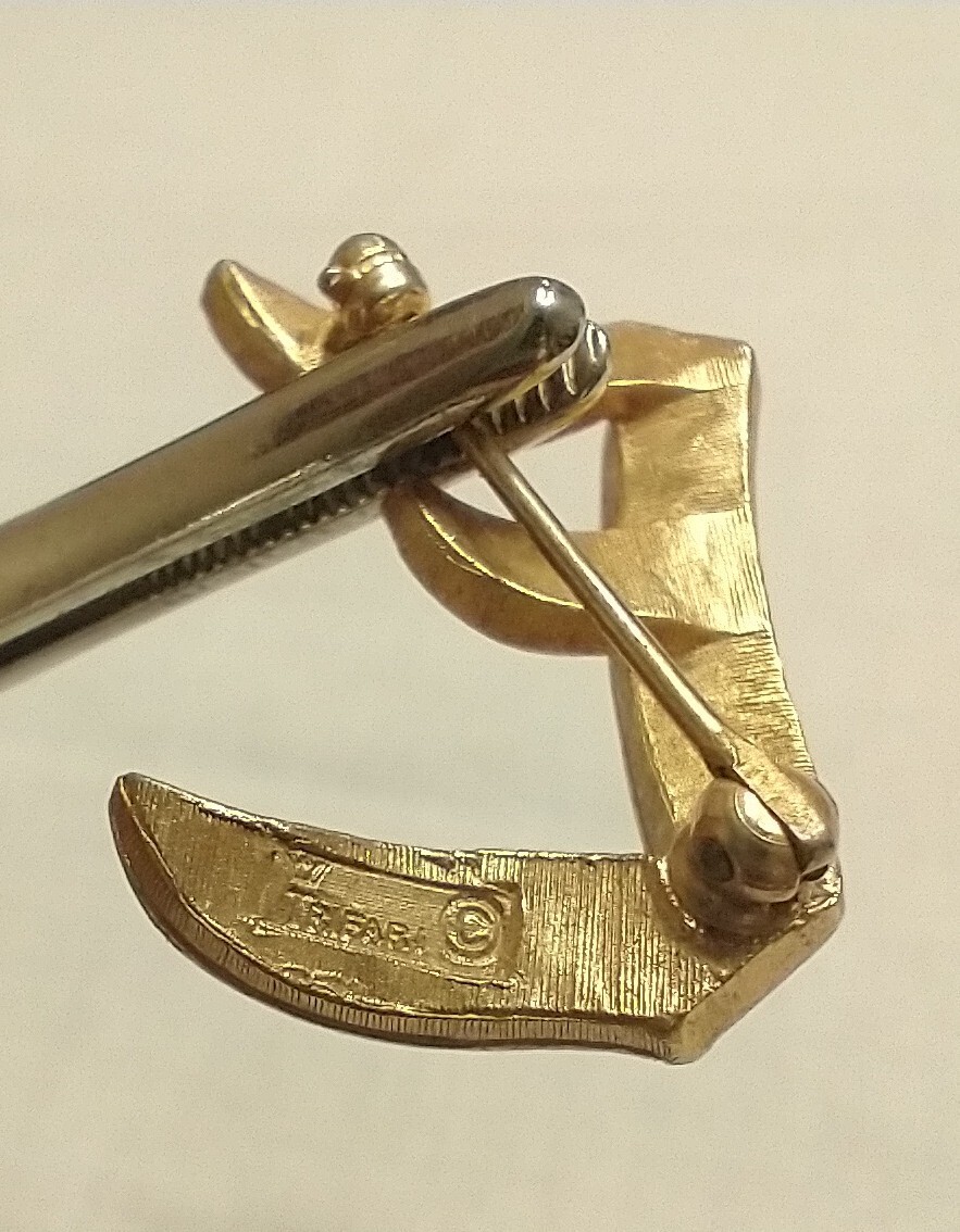 Trifari Initial "E" Brooch (BRCH183) - image 2