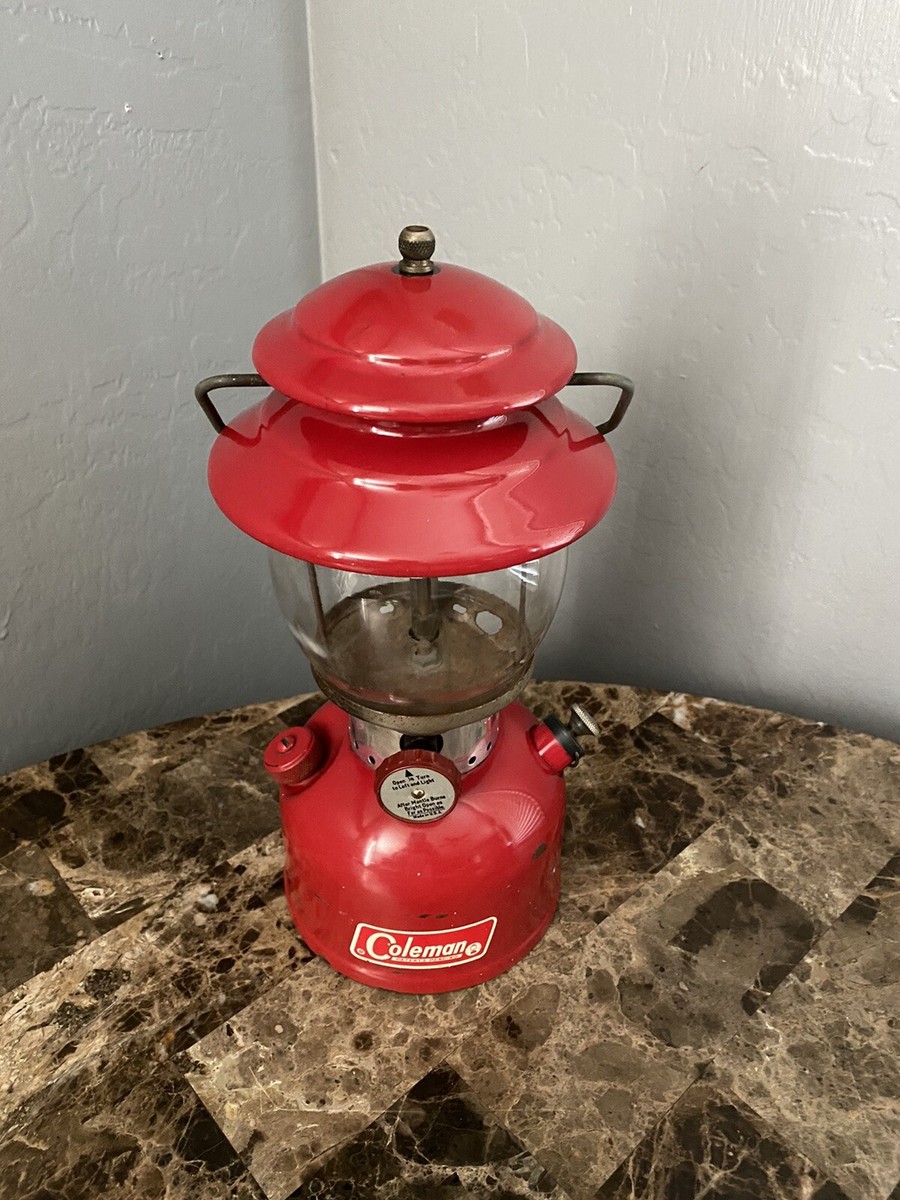 Coleman One Mantle Lantern レッド Coleman 2024 Christmas Limited Lantern 1 Mantle Reindeer