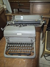 Royal Vintage Typewriter Keyboard thumbnail