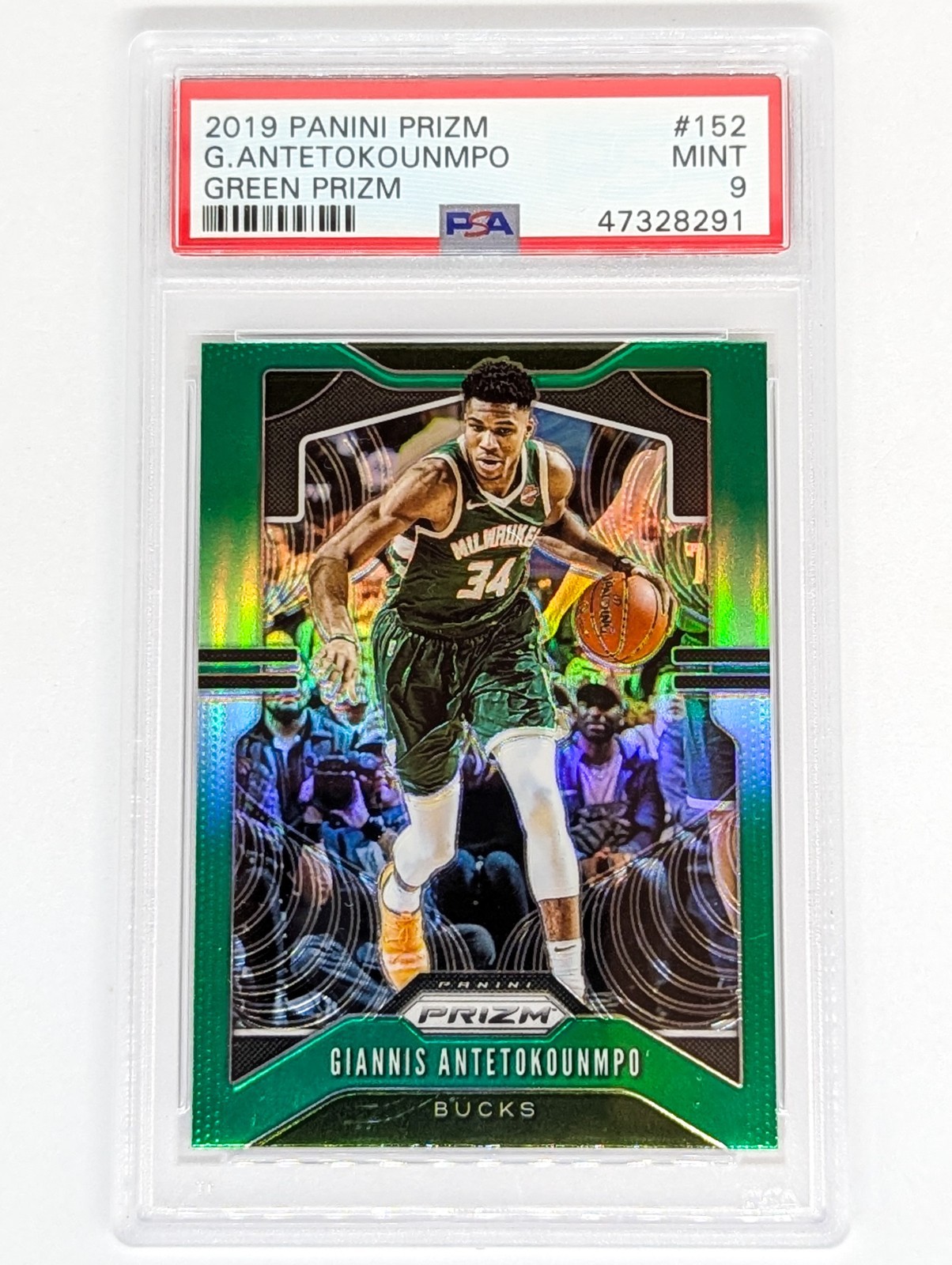 2019-20 Panini Prizm Green Prizm #152 Giannis Antetokounmpo PSA 9 Bucks
