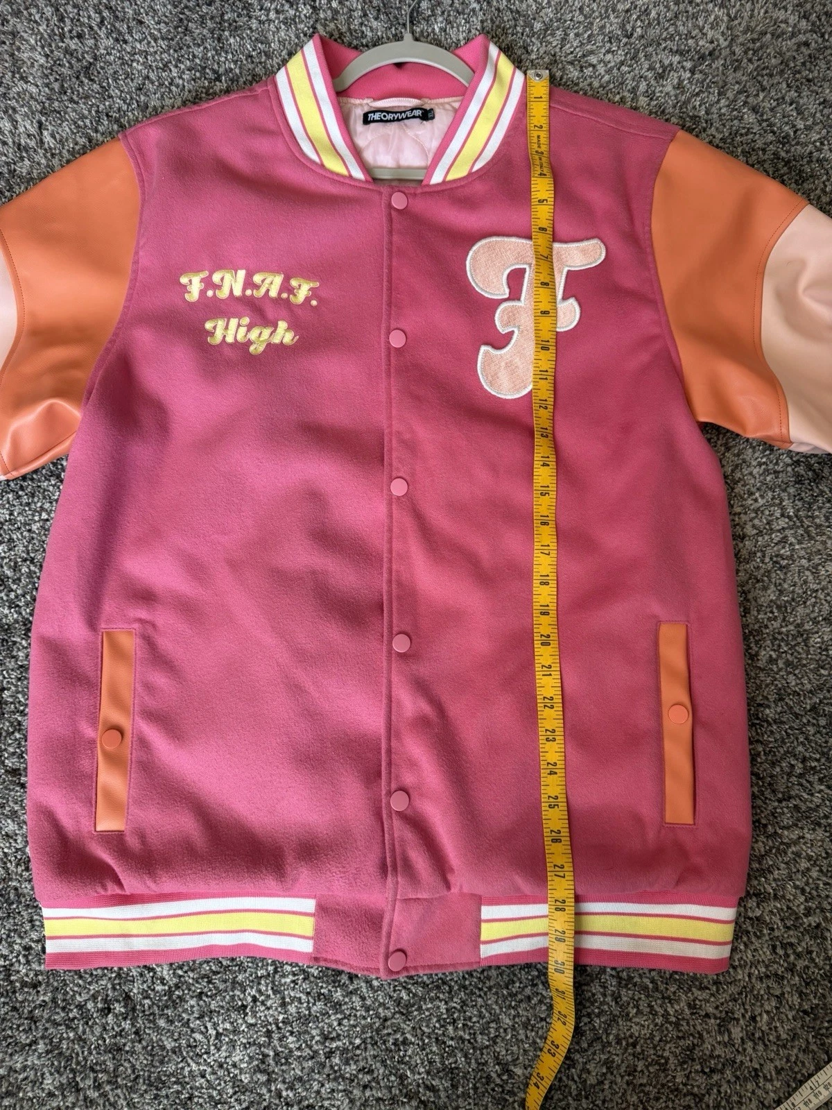 THEORYWEAR MENS FNAF Varsity Fleece Jacket XL Pink Embroidered Patch Pockets - product detail image 9