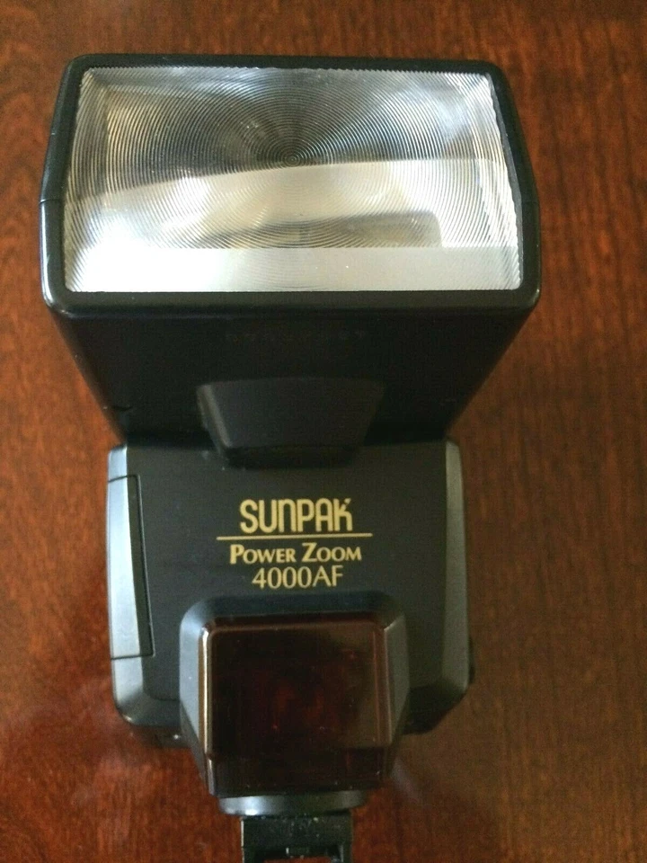 Sunpak 4000AF Power Zoom Flash MX For Minolta xi,si/Minolta XT si camera body Foto 3 de 4