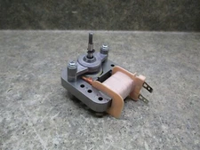 EMPAVA WALL OVEN VENT FAN MOTOR 2 1/2 X 3 1/2 X 3 1/2 PART # EMPV-24WOE4OL