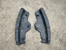 2013 2014 2015 2016 Ford Escape LEFT RIGHT Headlight LOWER Support Bracket LT6