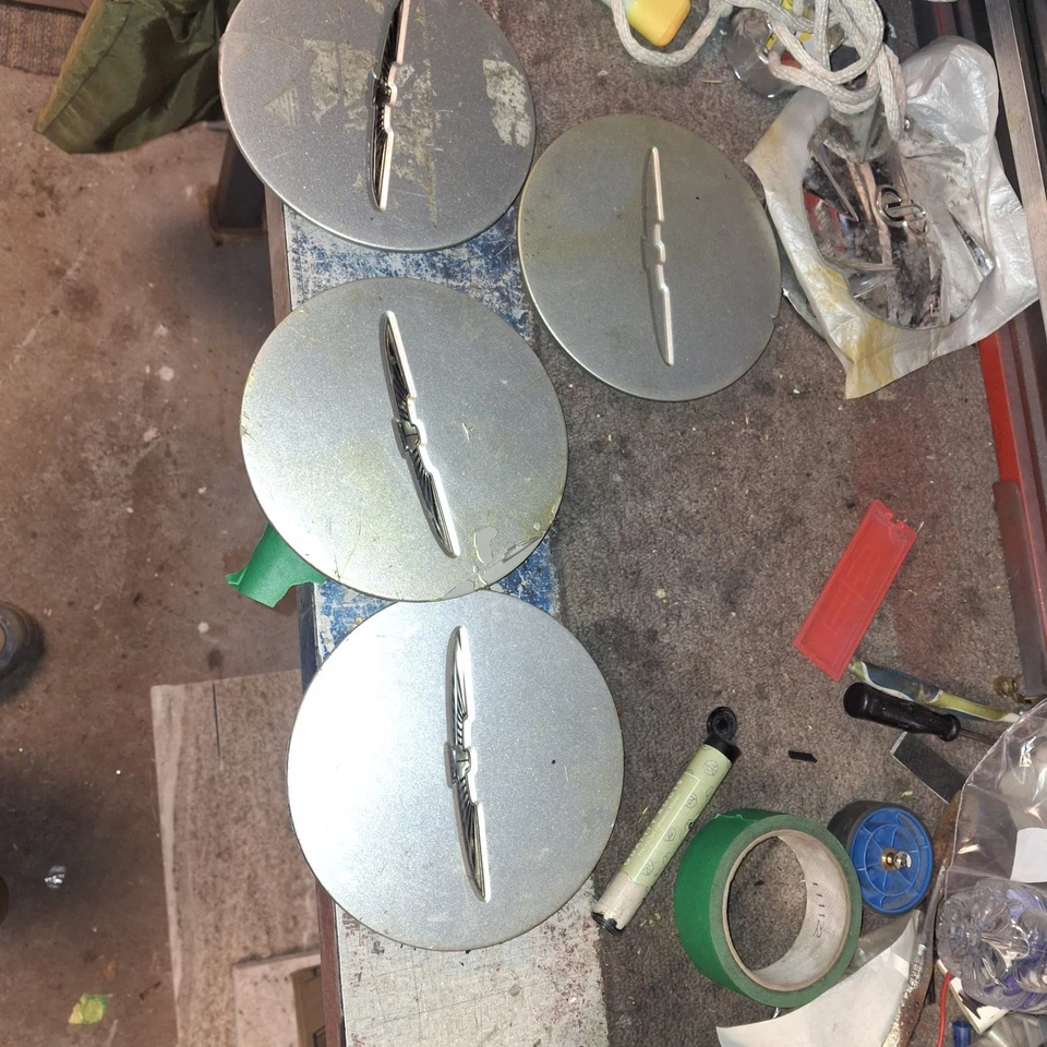 Центральные колпаки Ford Thunderbird - Изображение 2 из 2