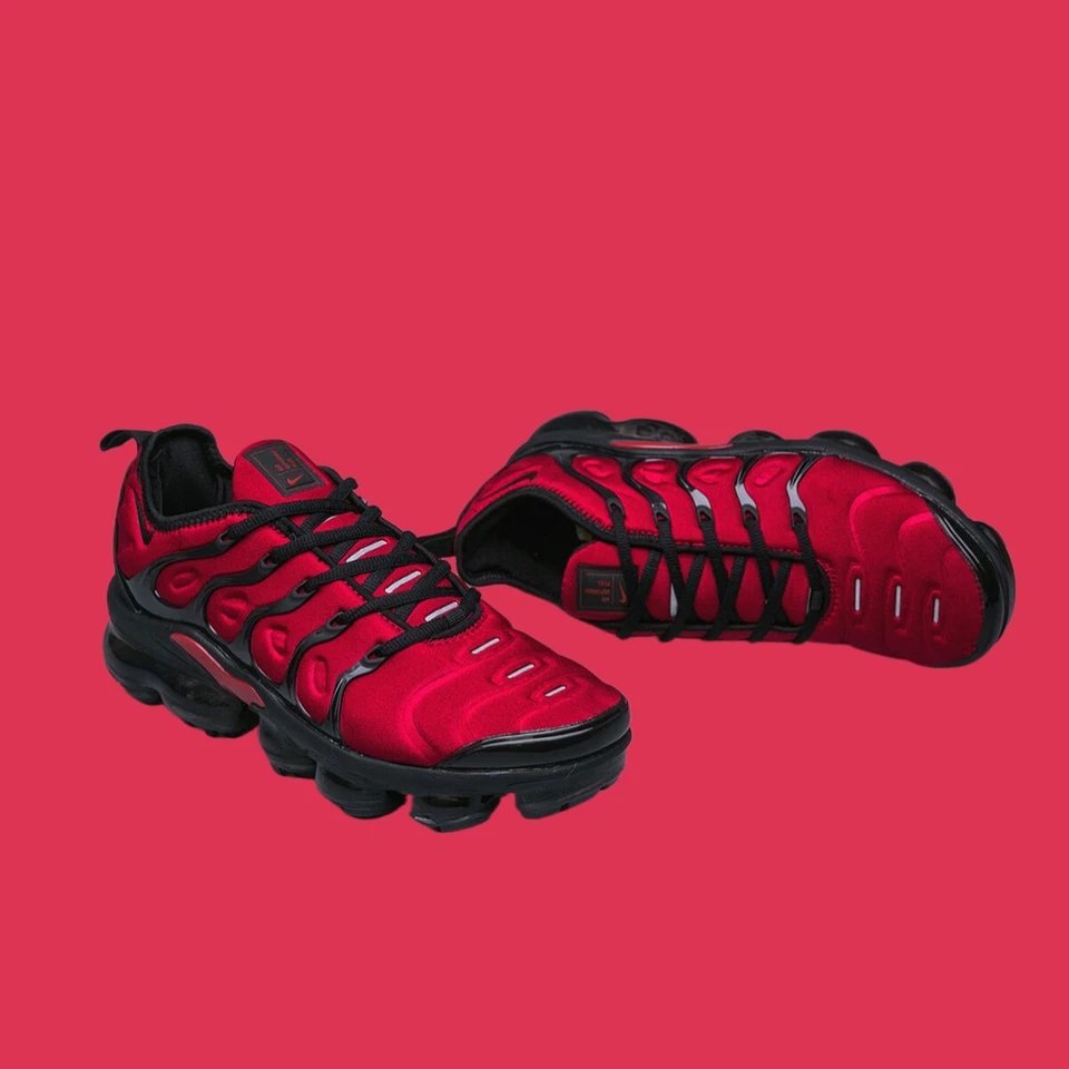 Nike Air VaporMax TN Plus Red black Womens Size Sneaker Running Shoes - Image 4 of 4