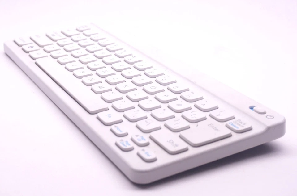 Nintendo DS Lite White Bluuetooth Keyboard for Pokemon Typing NTR-034 - Tested - Image 2 of 4