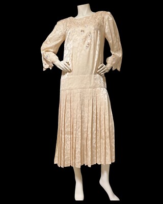 Vintage 1980s Nancy Johnson Beige 100% Silk Damask Drop Waist Dress Lace  Pleats | eBay