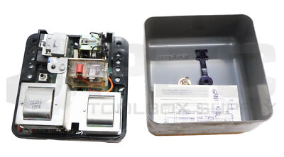 NEW HONEYWELL RA890G 1252 FLAME PROTECTOR RELAY 120-240V 5.2/2.6A