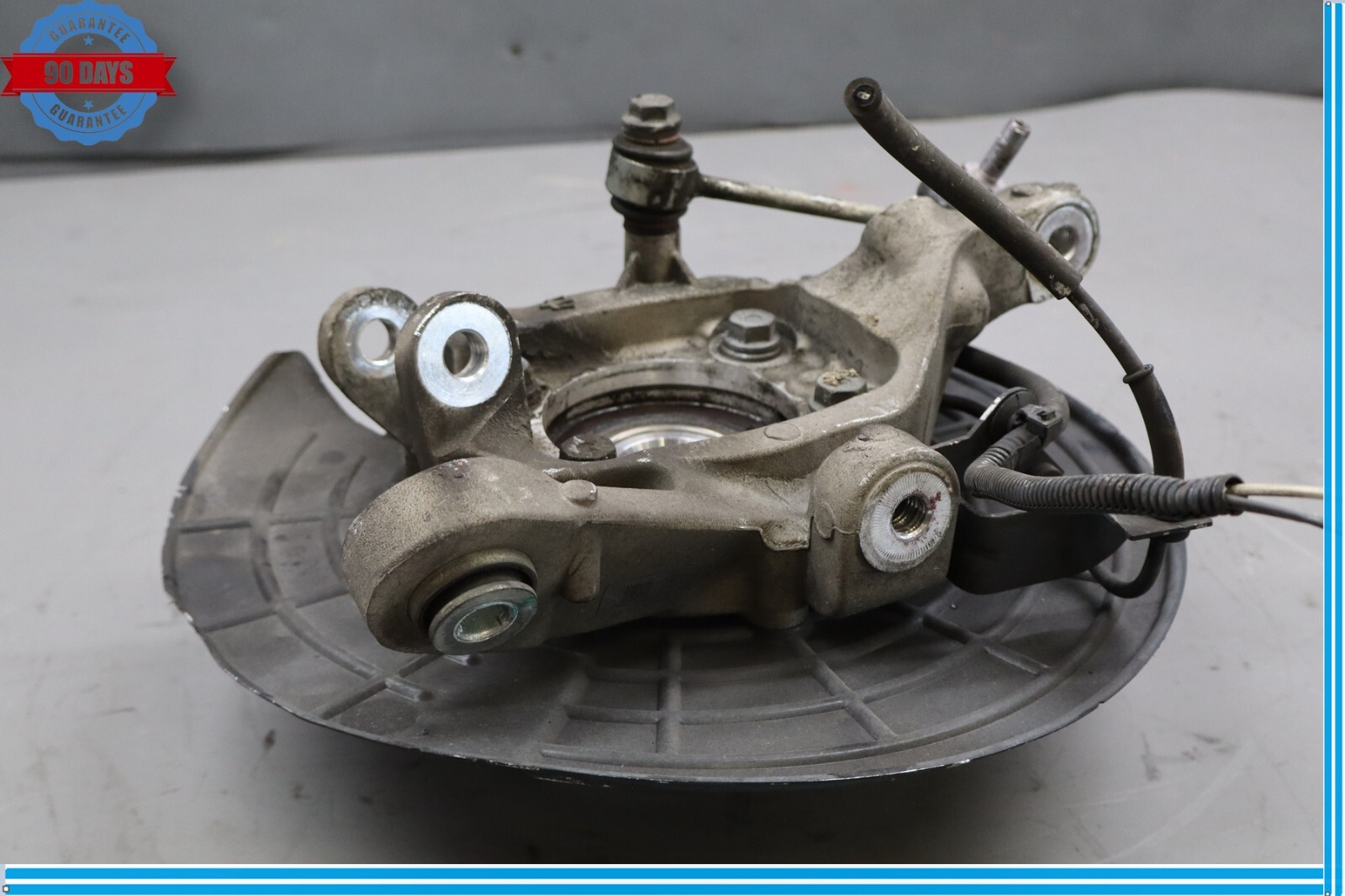 17-21 Maserati Quattroporte M156 S Q4 Ghibli Left Side Spindle Knuckle Hub OEM