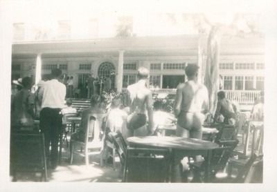 1940s  Schofield soldier's Waikiki Photo #2 Moana Hotel, Hawaii Calls Radio show