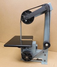 Levigatrice a nastro verticale Delta Rockwell 1" X 42" modello 31-351 --- Nuova senza motore