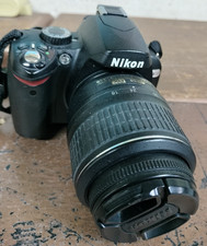 MACCHINA FOTOGRAFICA NIKON D60 CON OBIETTIVO NIKON 18-55