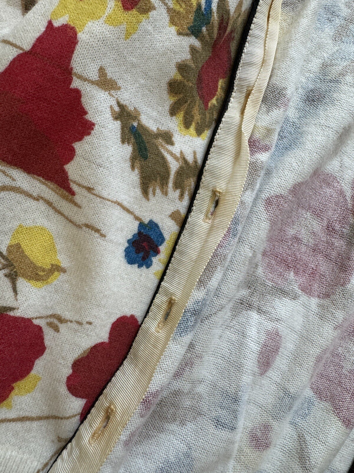 Picture 4 of 9