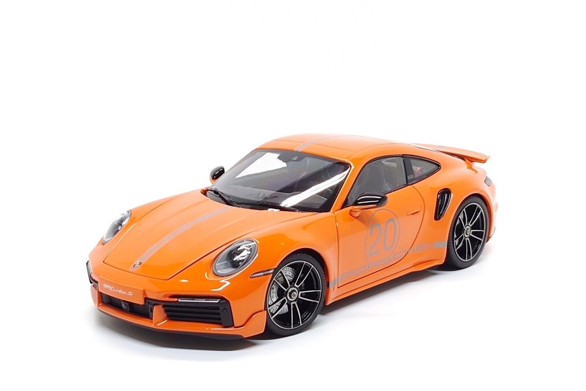 ミニカー Porsche 911 Twin Turbo 1/18 Minichamps 1:18 Porsche 911 Turbo S (992) 20 Years China