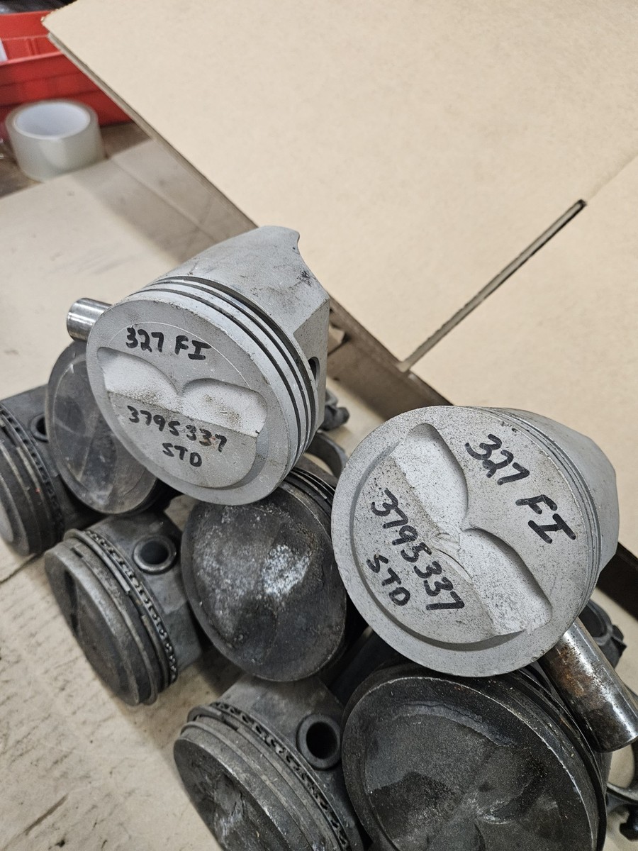 5525 ゴルフィッカーズ　7 3/4 1962-1967 Corvette FI L79 327 340hp 360hp Hi-Perf Pistons (9) ORIG