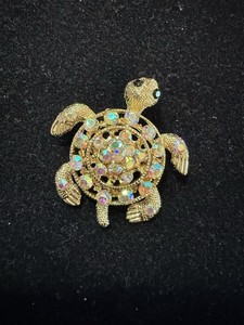 Vintage Goldtone Aurora Borealis Rhinestone Turtle Brooch