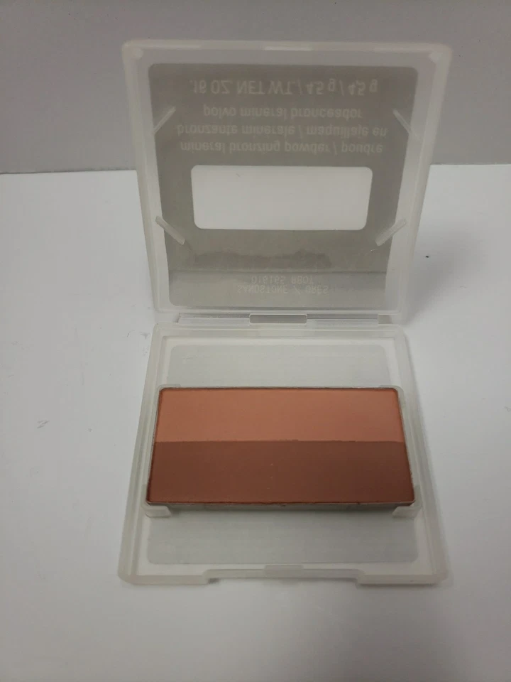 Mary Kay Mineral Sandstone Bronzing Powder Contouring Sunkissed Look New - Image 3 of 3