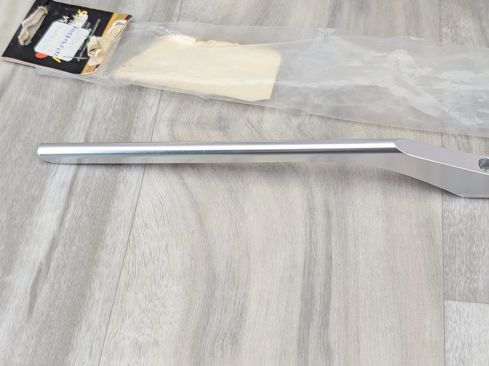 Vintage ProSet Hoyt Cable Guard Bar 10103 New Open Box Package Has Distressing  - Image 3 of 4