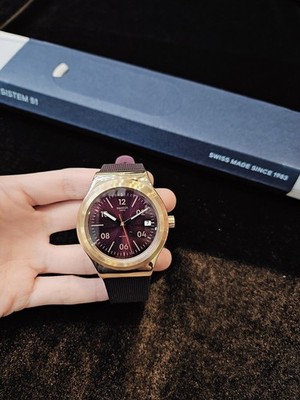 Swatch SISTEM 51 Automatic Irony BURGUNDY STORY YIG401 NEW IN BOX