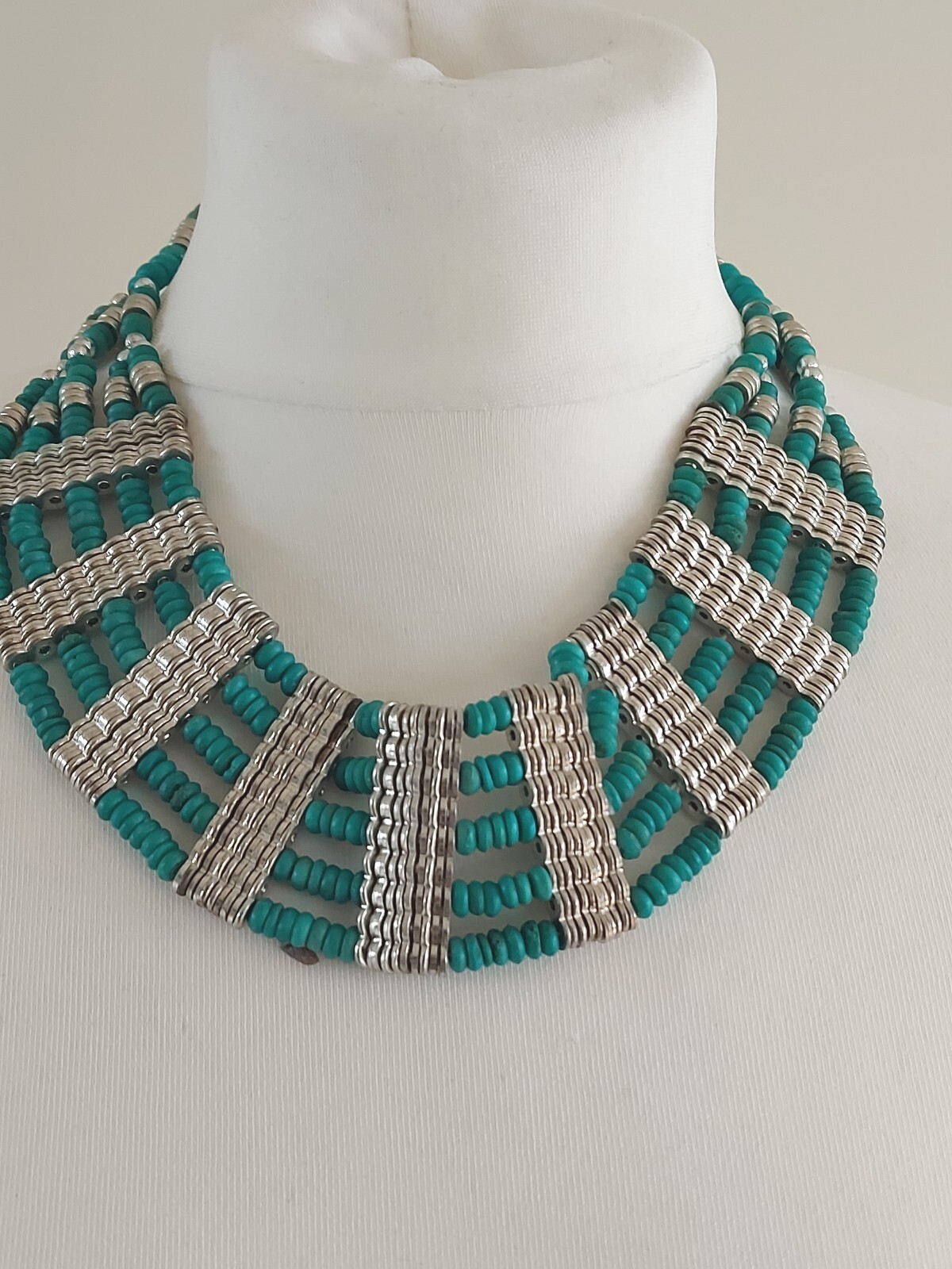 Statement Cleopatra Style Necklace Silvertone & T… - image 4