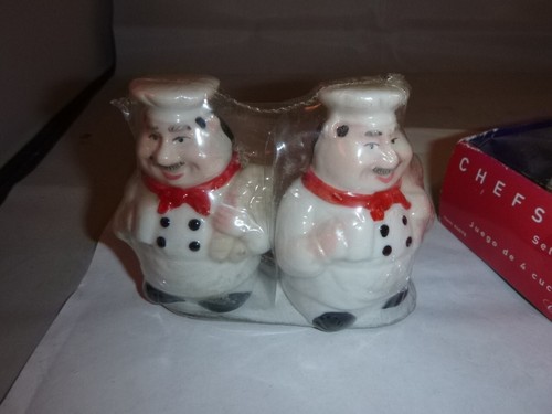 NEW Chef Salt & Pepper Shakers Set With 4 Spreaders - Picture 9 of 11