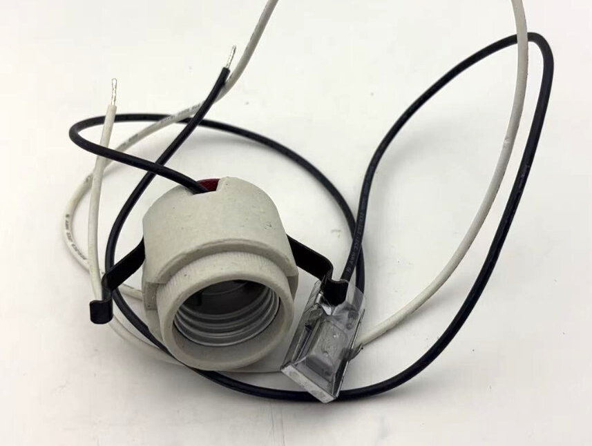Recessed Light Can Socket Assembly Thermal Heat Sensor