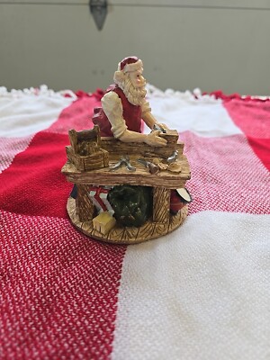 Santa Workbench Figurine Christmas useing Tools Wood-plane Saw Vice Hammer DIY