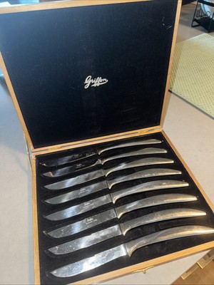 Vintage Griffon 8 PC Stainless Steel steak knives set in original case