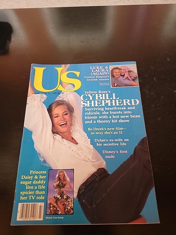 US Magazine Nov 21, 1983 CYBILL SHEPHERD-GENIE FRANCIS-ANTHONY GEARY-BOB DYLAN