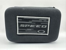 Oakley SI SPEEDJACKET Sunglass Zippered Protective Case. Holds 2 sets of lenses