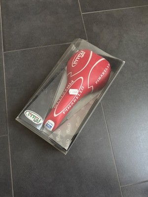 SELLE ITALIA TRIMATIC 2 PINARELLO RED VINTAGE Rennsattel