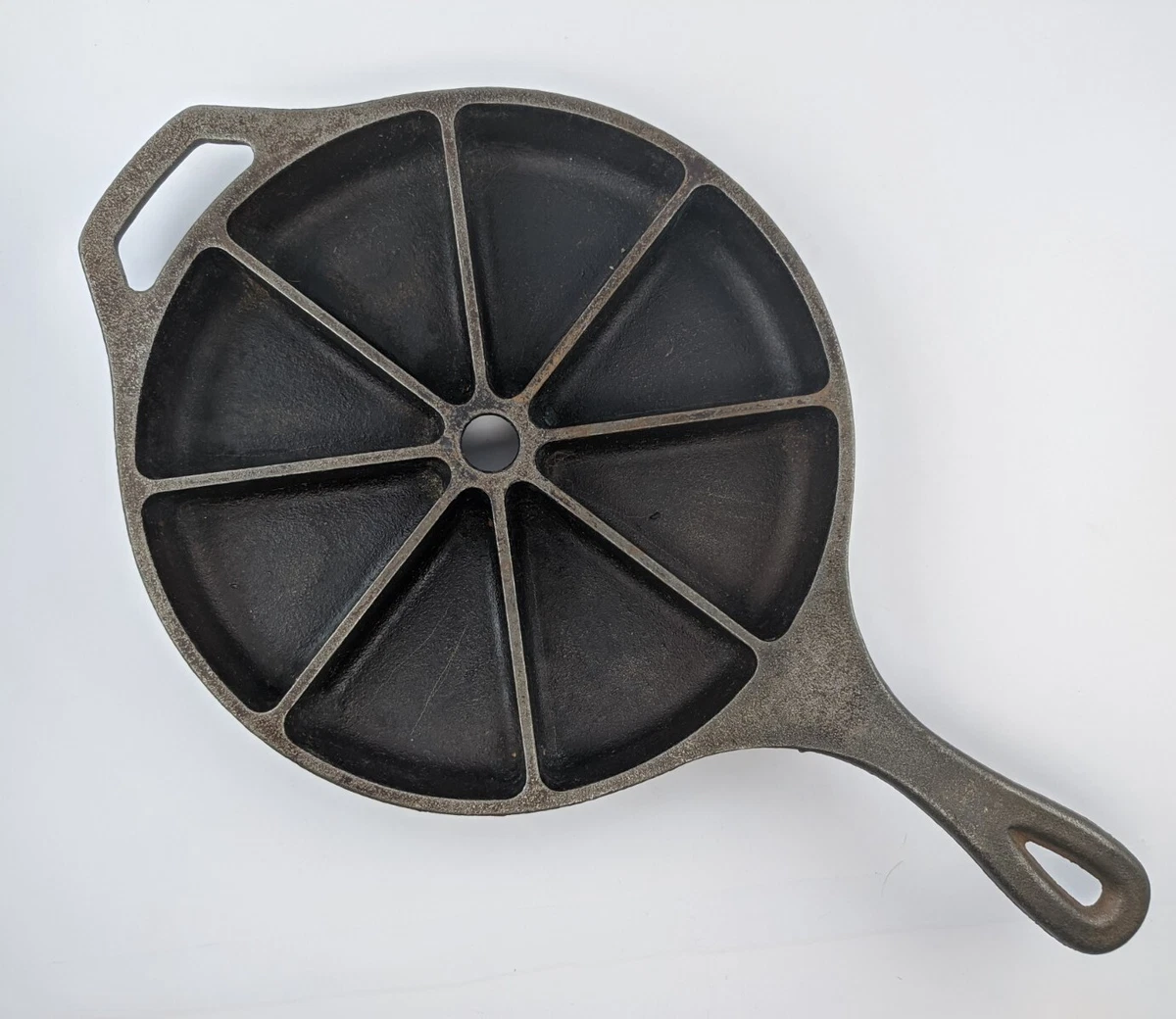 Seasoned Cast Iron Wedge Pan | Lodge Cast Iron