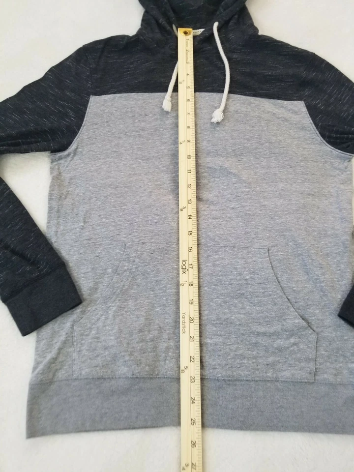 Urban Pipeline 柔软连帽衫男式 S 码黑色灰色 Kangraoo 口袋抽绳 二手状况完好 — 第 4/4 张图片