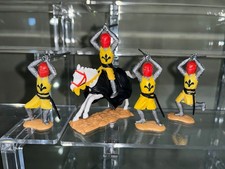 Timpo Toys ORIGINAL Variant Yellow Knights with Rare Yellow Legs Black Belts