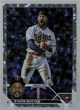 Byron Buxton 2023 Topps #25 Silver Crackle Foil Board Minnesota Twins MLB