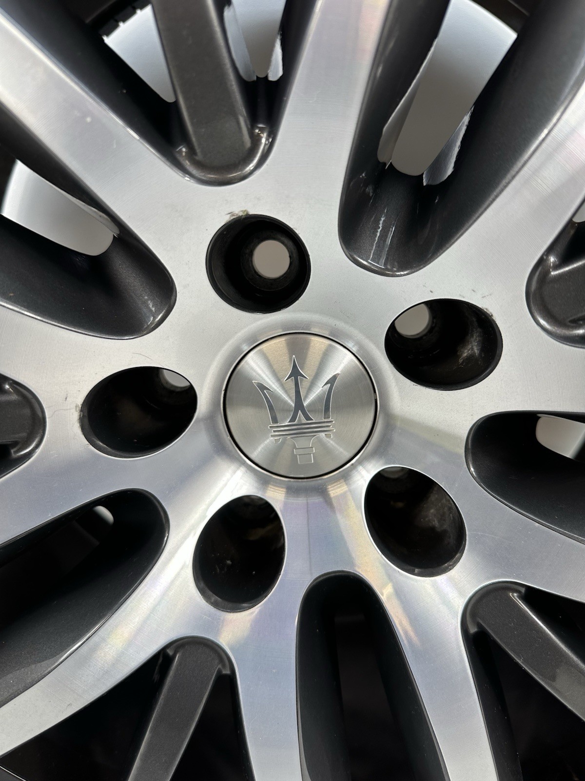 Rear Maserati Ghibli OEM Wheel 19” 2014-19 Factory Original Rim 670016855 READ