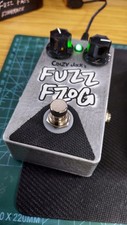 Crazy Jack's FUZZ FZoG - Dallas-Arbiter Fuzz Face Clone con look retrò/vintage