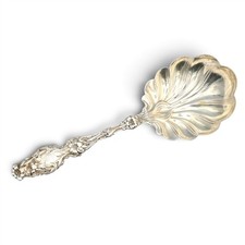 ANTIQUE DESIGNER FRANK M. WHITING LILY LARGE BERRY SPOON STERLING SILVER 