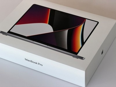 Apple MacBook Pro 14  Space Grau M1 Pro Chip  10-Core CPU 16-Core GPU 16GB 1TB