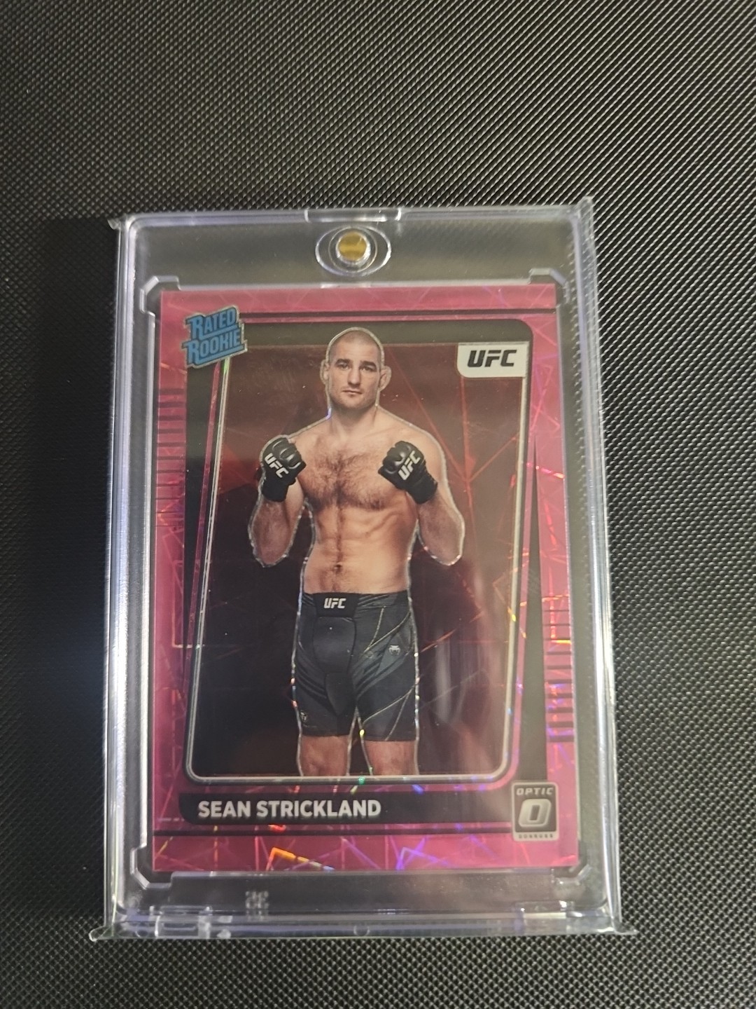 2022 Donruss Optic UFC Rated Rookie Sean Strickland #111 Pink Velocity 4/79