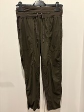 Lululemon Dance Studio Mid-Rise Cropped Pants / Women's Size 4 / Army green