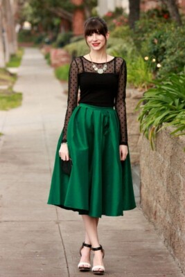 Emerald Green Taffeta Midi Skirt   Luxurious Flowing Design for Formal Events