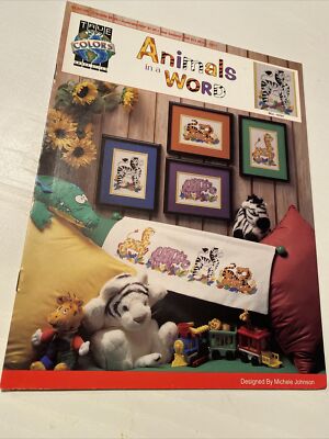 True Color s Animals In A Word Kreuzstichkarte