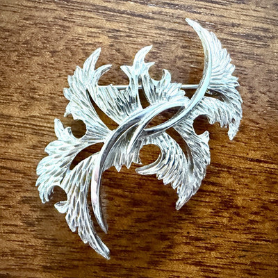 Trifari Signed Vintage Leaf Brooch Silver-Tone Statement Mid-Century Style