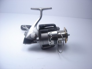 SHIMANO STELLA 4000 SPINNING FISHING REEL